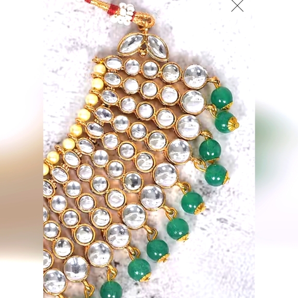 Designer Gold Dark Green Samyukti Singhania Kundan Bridal set - Picture 4 of 6